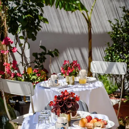 Luxattico Bed and Breakfast 4*